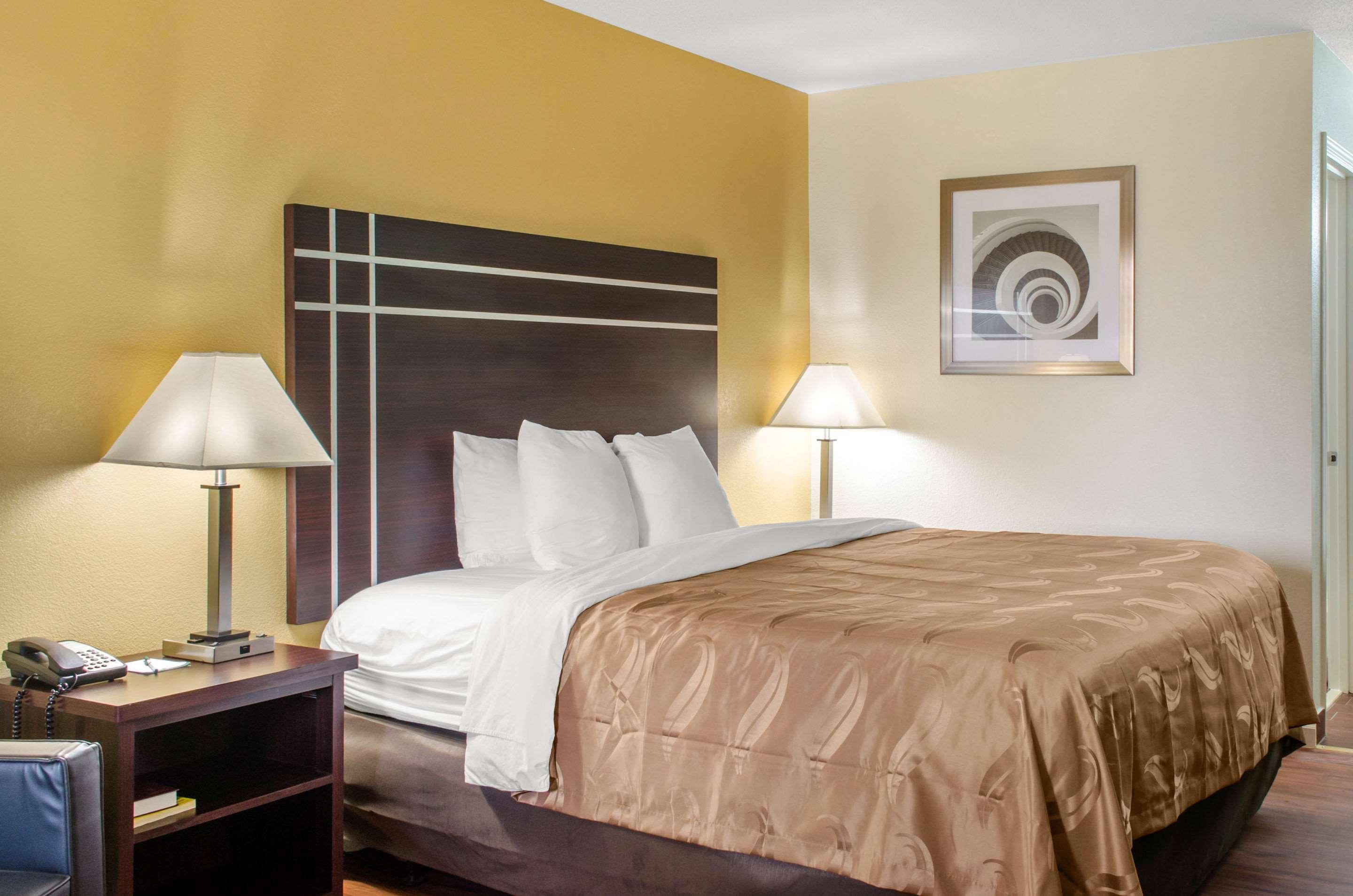 Quality Inn McComb Exterior foto